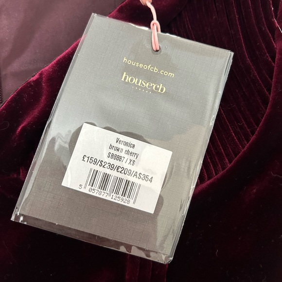 NWT House of CB Veronica Dress - Picture 7 of 7